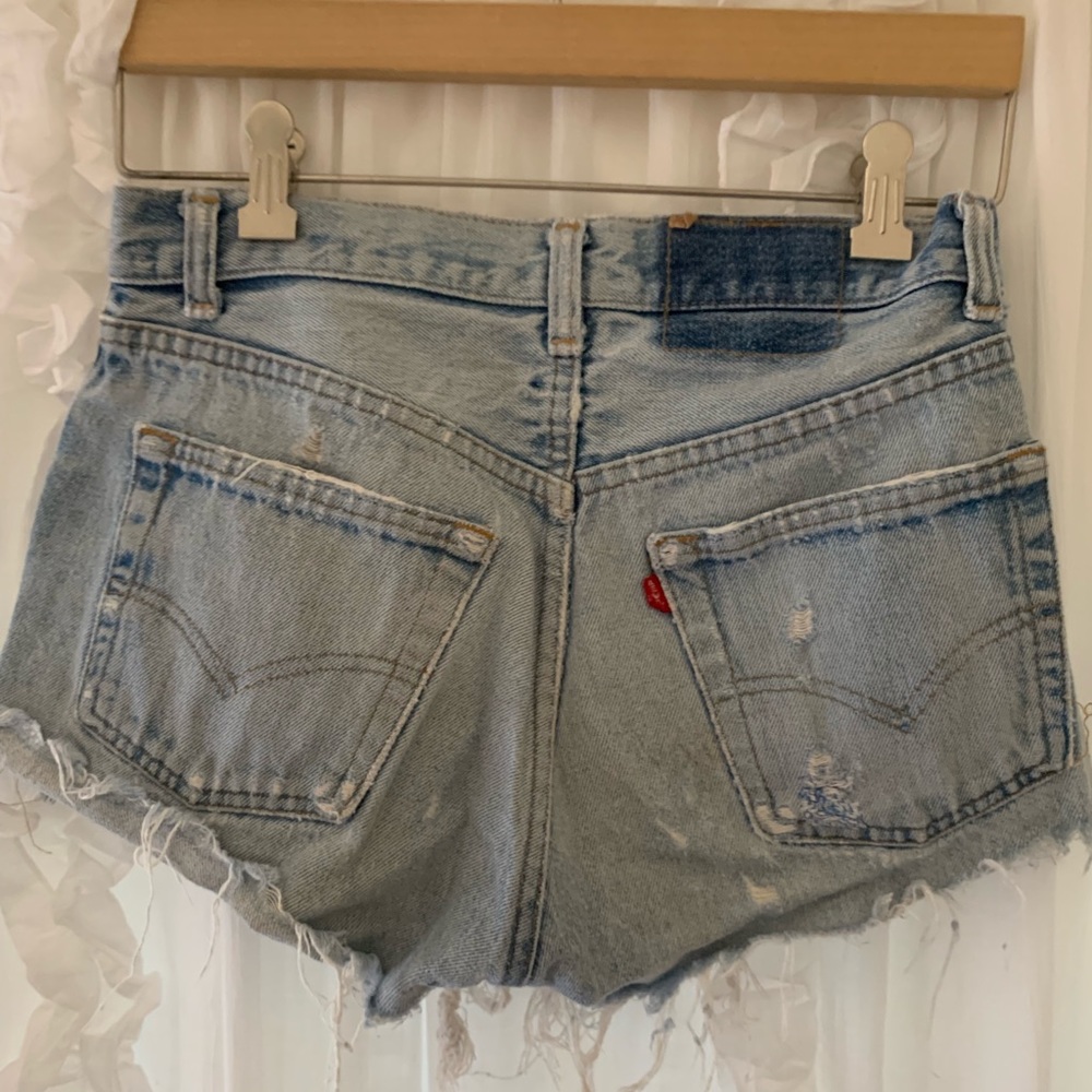 MOM LEVI’s shorts